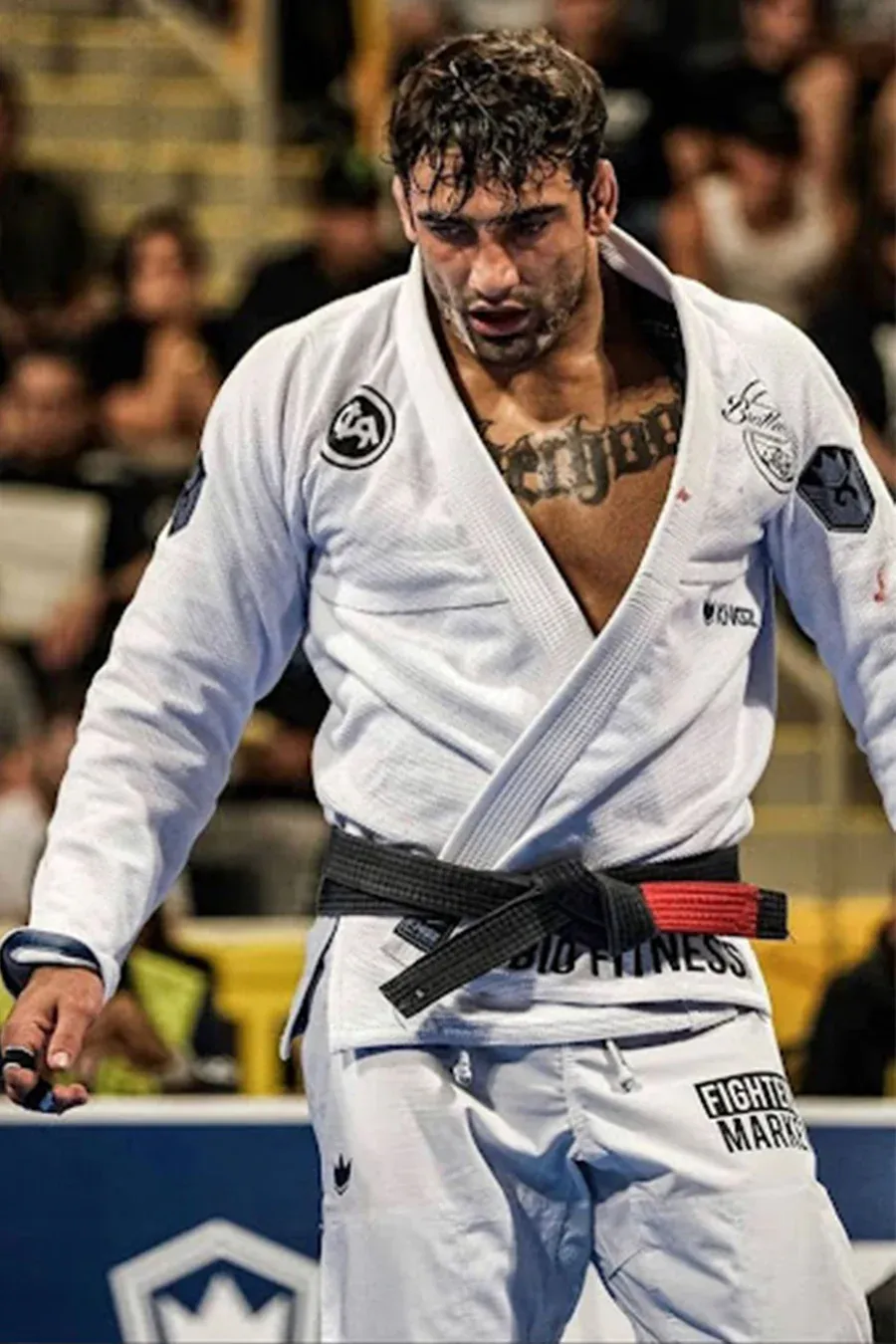 leandro lo in a white gi